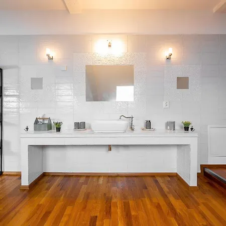 Apartment Vintage Industrial