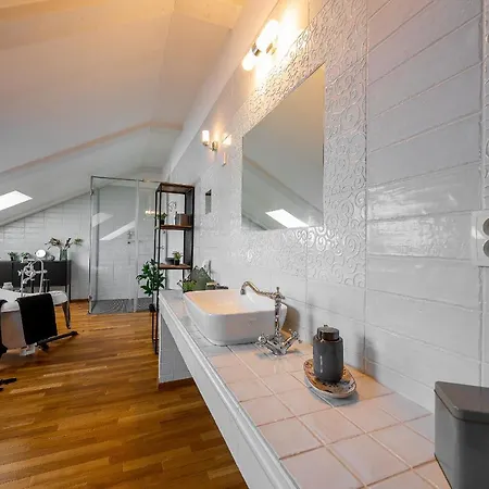 Apartment Vintage Industrial Kosice