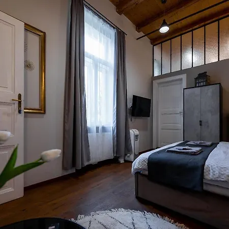 Vintage Industrial *