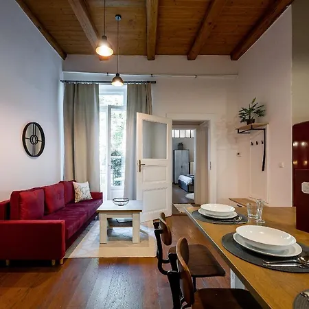 Apartment Vintage Industrial