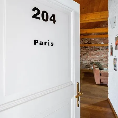 Apartment Vintage Industrial