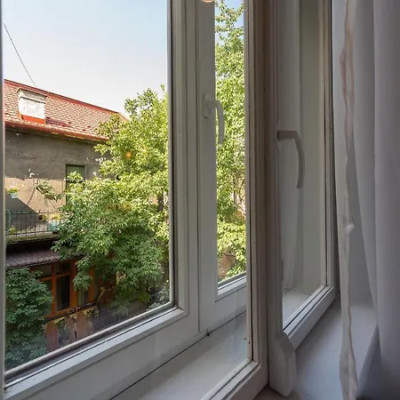 Vintage Industrial 코시체